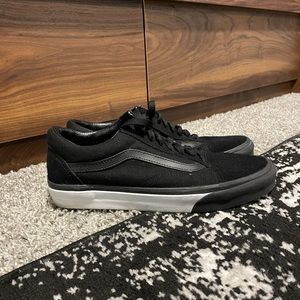 Vans Old Skool Monochrome Sneakers